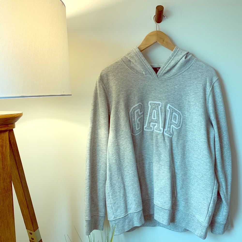 GAP Women’s Logo hoodie
